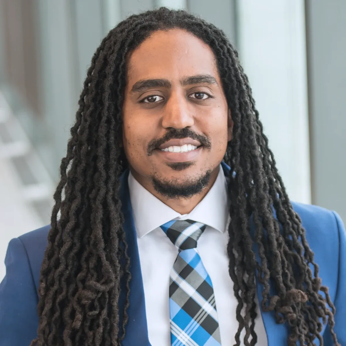 Isi Ayewohs portrait