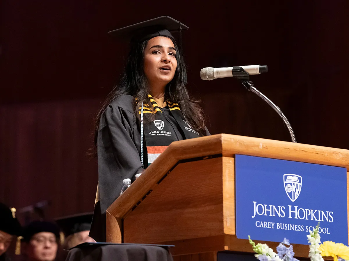 Danlin Yang addresses the Class of 2026