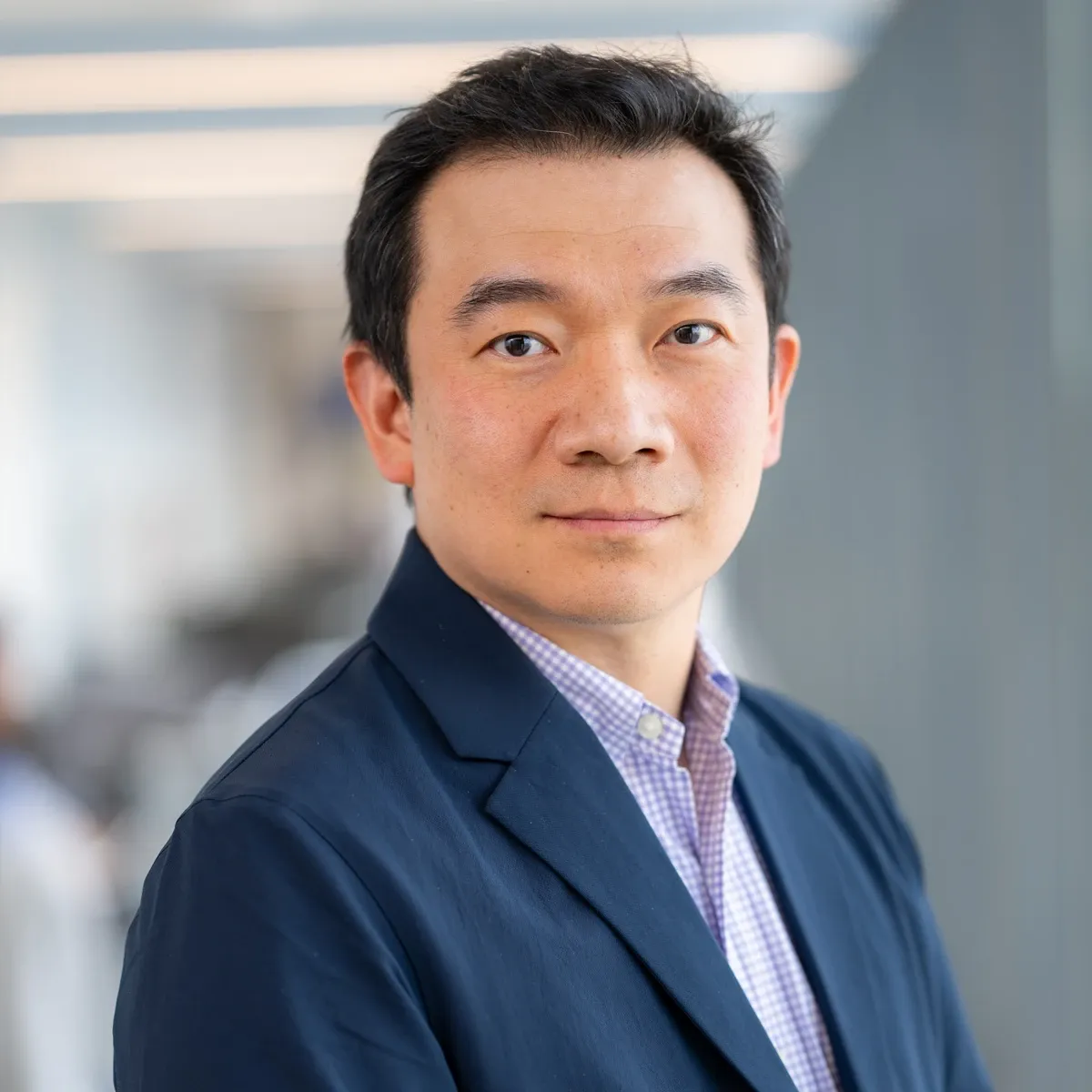 Tony Shen headshot