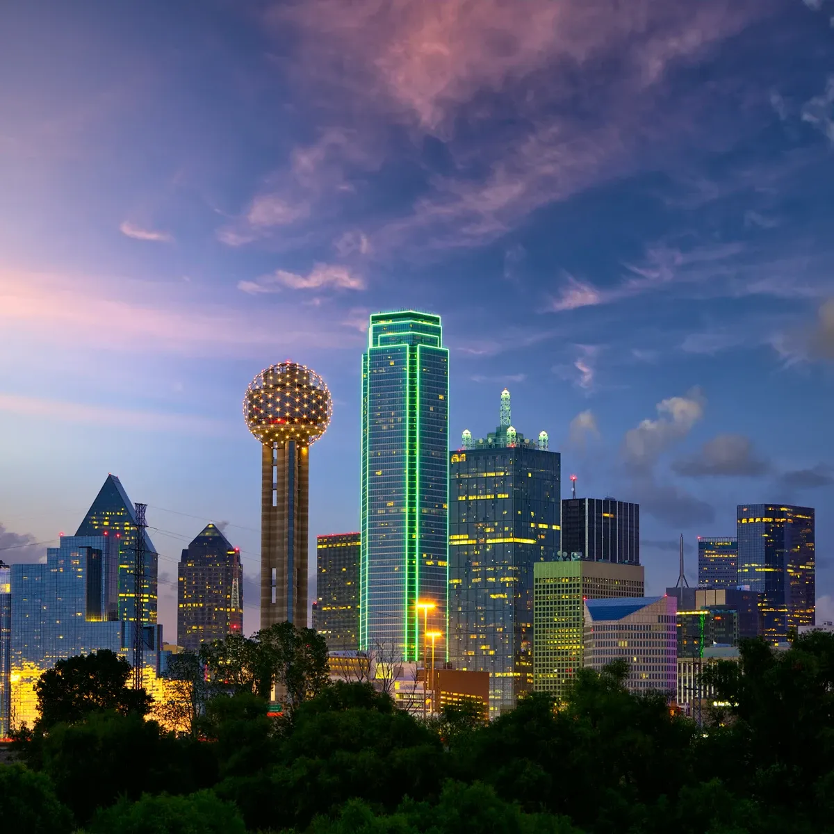 Dallas, TX skyline