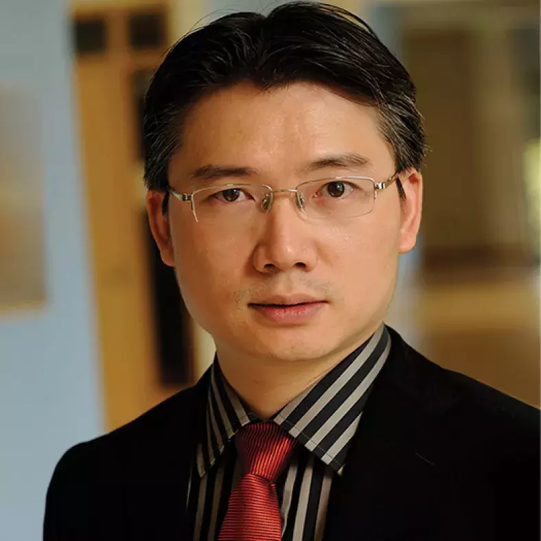 Haiyang Yang portrait